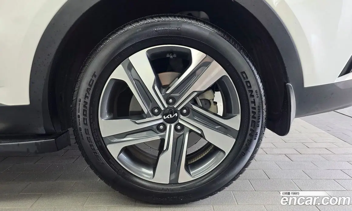 Kia Sorento 2023 1.6 автомат (гидро), фото 7 Kia Sorento 2023 1.6 автомат (гидро), фото 7