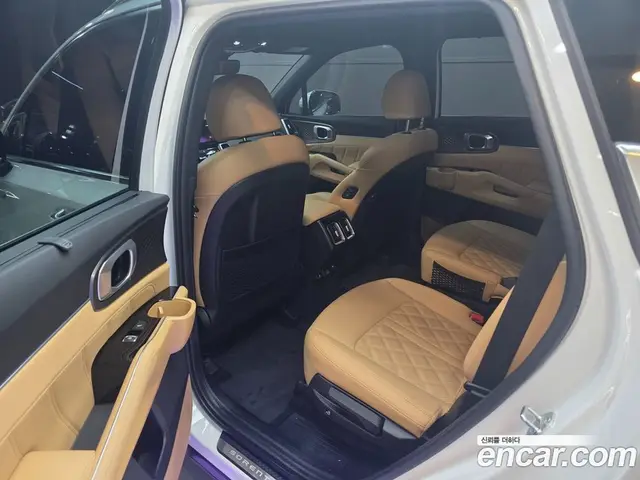 Kia Sorento 2023 2.2 автомат (гидро), миниатюра 11 Kia Sorento 2023 2.2 автомат (гидро), миниатюра 11
