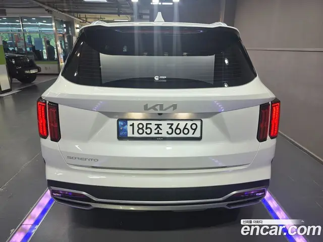 Kia Sorento 2023 2.2 автомат (гидро), миниатюра 4 Kia Sorento 2023 2.2 автомат (гидро), миниатюра 4
