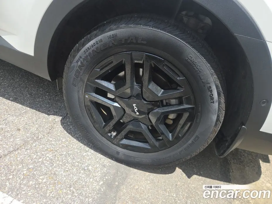 Kia Sorento 2024 1.6 автомат (гидро), фото 14 Kia Sorento 2024 1.6 автомат (гидро), фото 14
