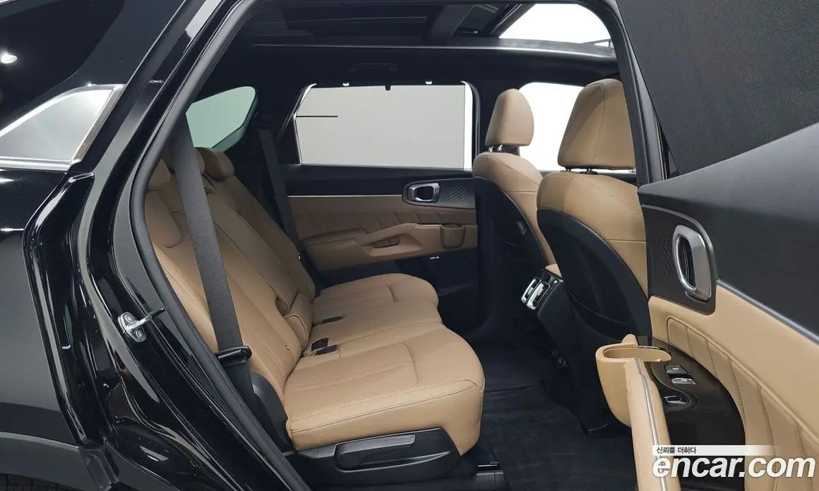 Kia Sorento 2025 1.6 автомат (гидро), фото 18 Kia Sorento 2025 1.6 автомат (гидро), фото 18