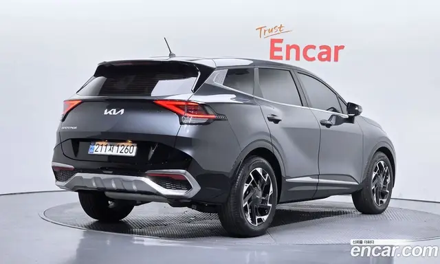 Kia Sportage 2023 1.6 автомат (гидро), миниатюра 1
