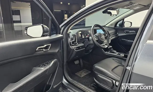 Kia Sportage 2023 1.6 автомат (гидро), миниатюра 12