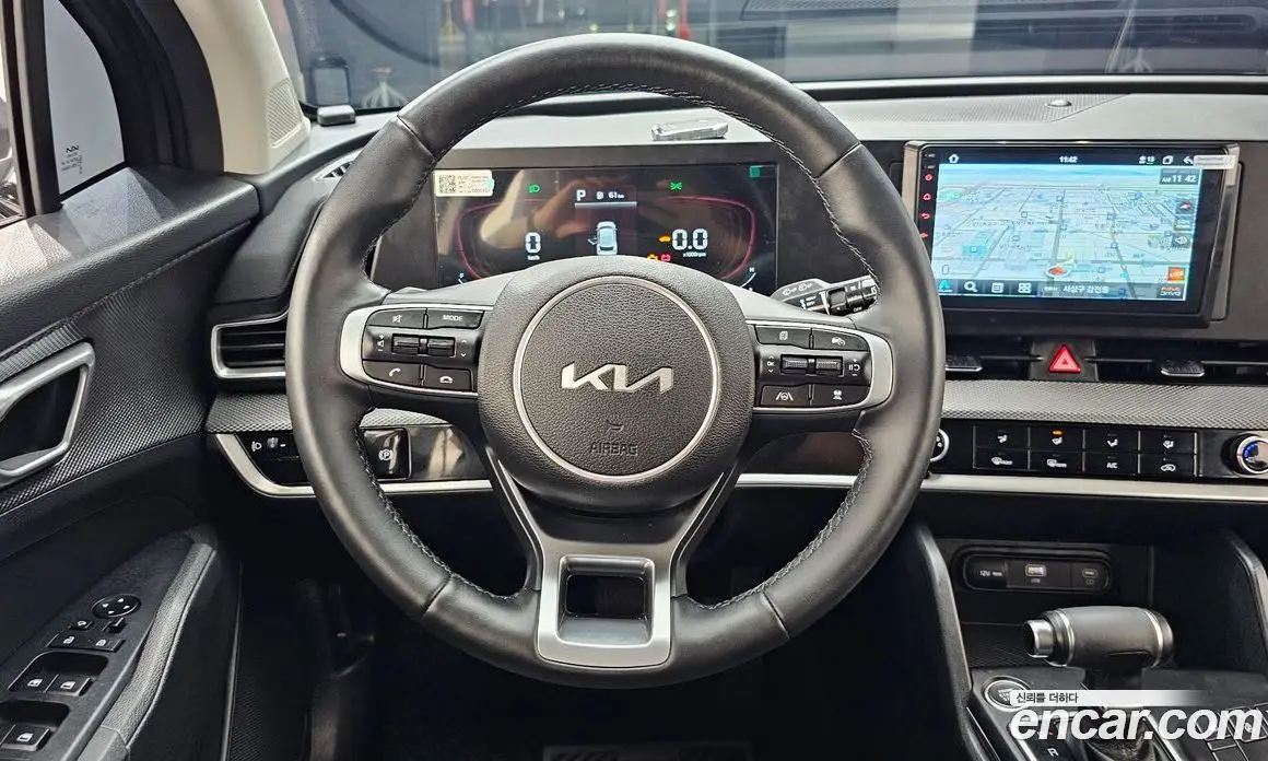 Kia Sportage 2023 1.6 автомат (гидро), фото 18