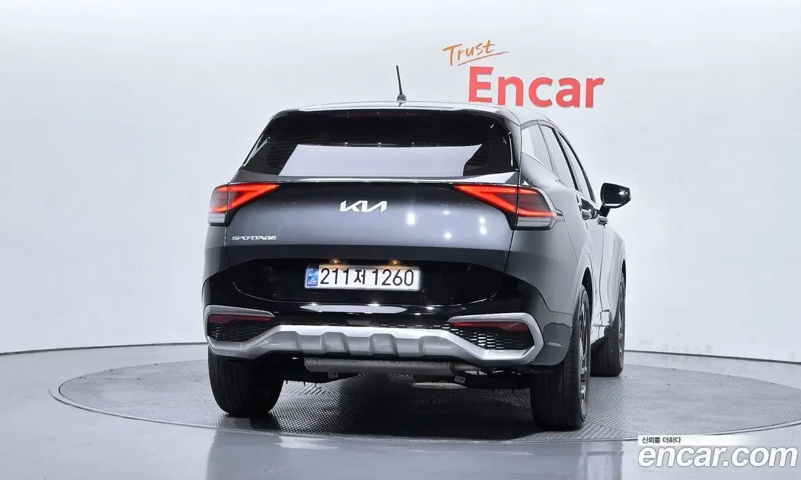 Kia Sportage 2023 1.6 автомат (гидро), фото 3