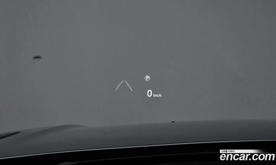 Land Rover Range Rover Velar 2024 3.0 автомат (гидро), фото 16