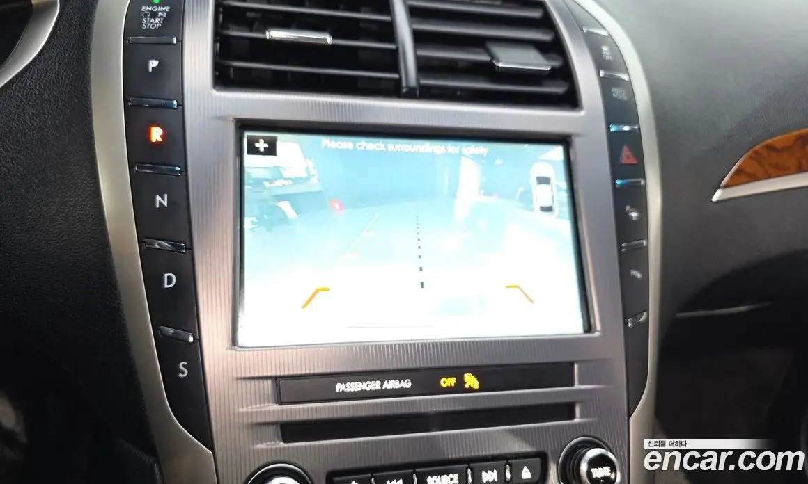 Lincoln MKZ 2017 2.0 автомат (гидро), фото 15 Lincoln MKZ 2017 2.0 автомат (гидро), фото 15