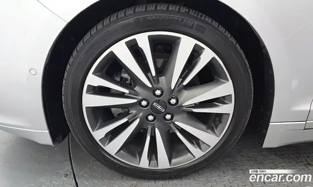 Lincoln MKZ 2017 2.0 автомат (гидро), миниатюра 5 Lincoln MKZ 2017 2.0 автомат (гидро), миниатюра 5