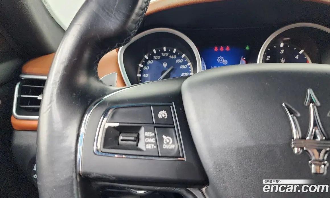 Maserati Ghibli 2015 3.0 автомат (гидро), фото 18 Maserati Ghibli 2015 3.0 автомат (гидро), фото 18