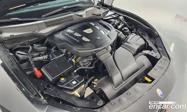 Maserati Ghibli 2015 3.0 автомат (гидро), миниатюра 6 Maserati Ghibli 2015 3.0 автомат (гидро), миниатюра 6