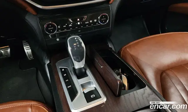 Maserati Ghibli 2015 3.0 автомат (гидро), миниатюра 9 Maserati Ghibli 2015 3.0 автомат (гидро), миниатюра 9