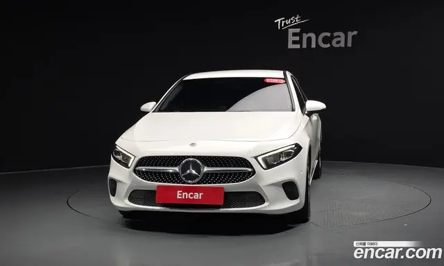 Mercedes-Benz A-Class 2019 2.0 автомат (гидро), миниатюра 2 Mercedes-Benz A-Class 2019 2.0 автомат (гидро), миниатюра 2
