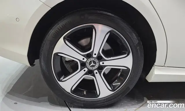 Mercedes-Benz B-Class 2018 2.0 автомат (гидро), миниатюра 5 Mercedes-Benz B-Class 2018 2.0 автомат (гидро), миниатюра 5