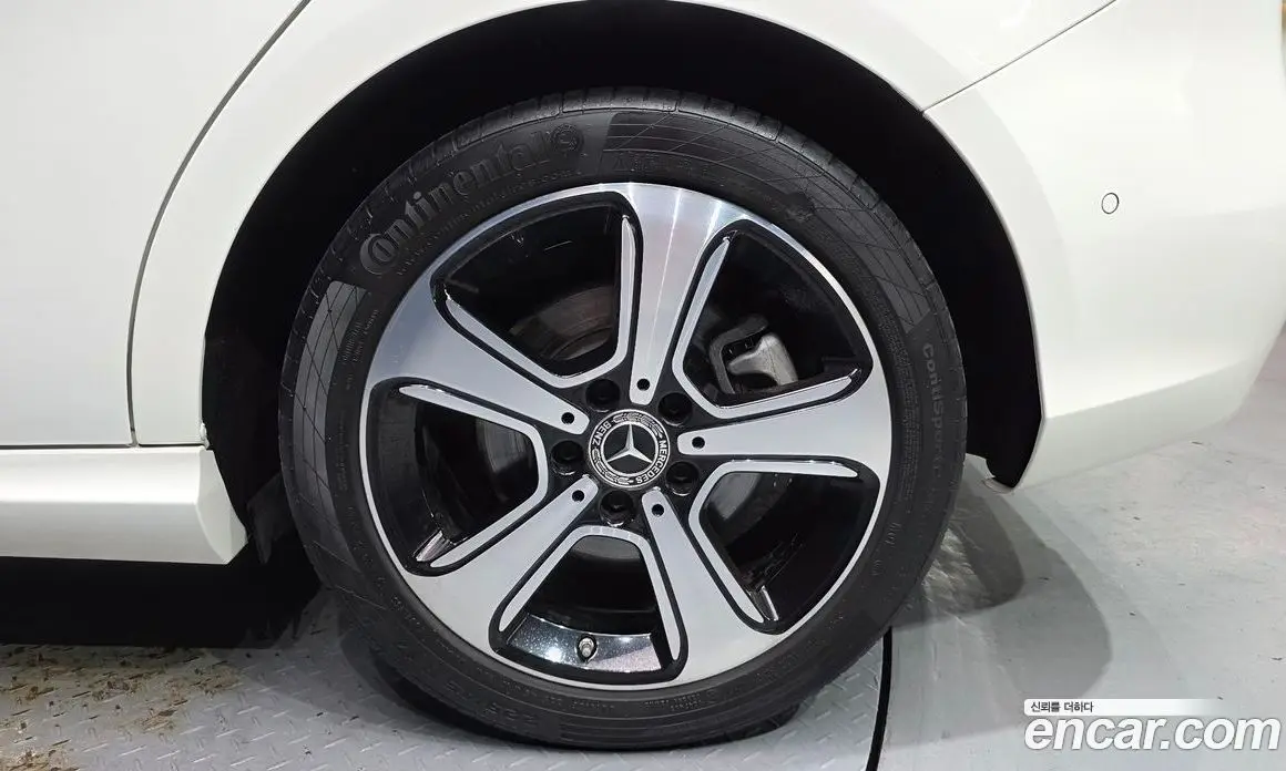 Mercedes-Benz B-Class 2018 2.0 автомат (гидро), фото 7 Mercedes-Benz B-Class 2018 2.0 автомат (гидро), фото 7