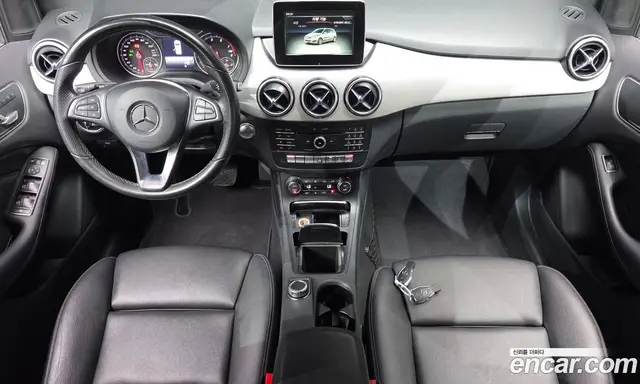 Mercedes-Benz B-Class 2018 2.0 автомат (гидро), миниатюра 10 Mercedes-Benz B-Class 2018 2.0 автомат (гидро), миниатюра 10