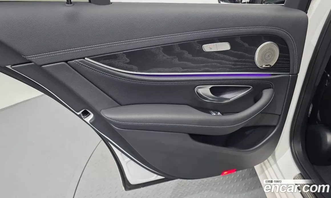 Mercedes-Benz E-Class 2020 1.9 автомат (гидро), фото 15