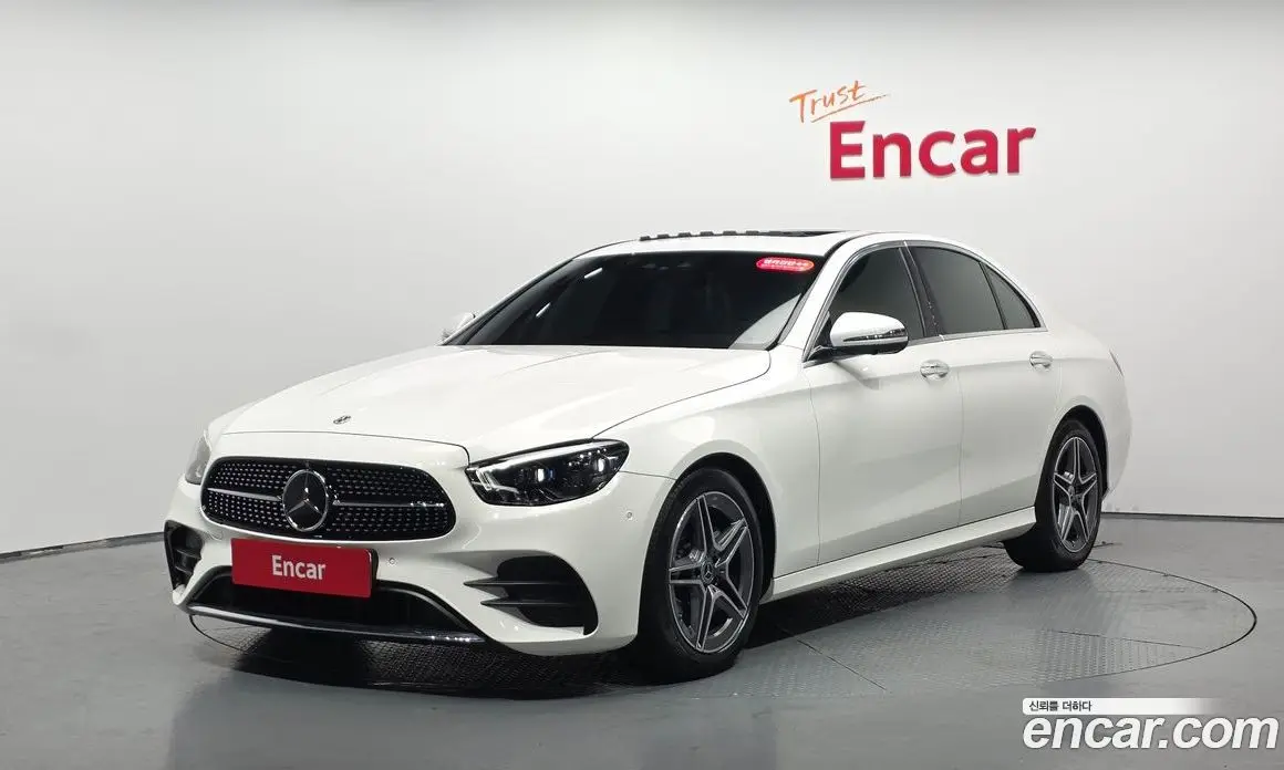 Mercedes-Benz E-Class 2023 2.0 автомат (гидро), фото 1 Mercedes-Benz E-Class 2023 2.0 автомат (гидро), фото 1