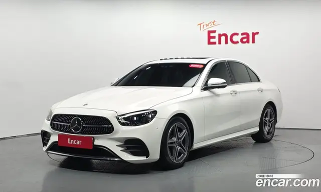 Mercedes-Benz E-Class 2023 2.0 автомат (гидро), миниатюра 1 Mercedes-Benz E-Class 2023 2.0 автомат (гидро), миниатюра 1