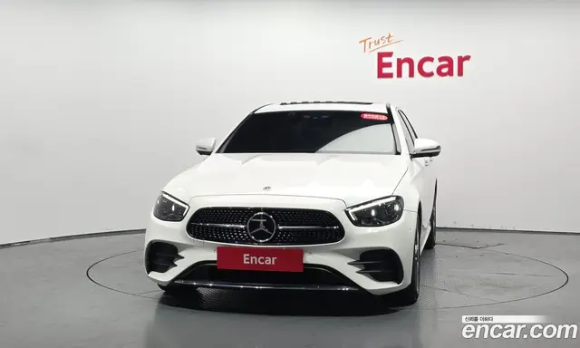 Mercedes-Benz E-Class 2023 2.0 автомат (гидро), миниатюра 3 Mercedes-Benz E-Class 2023 2.0 автомат (гидро), миниатюра 3