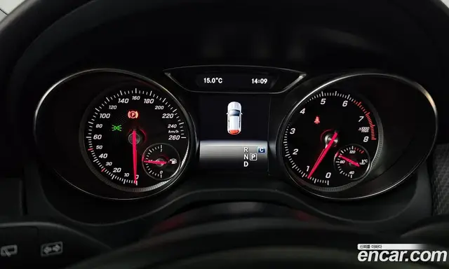 Mercedes-Benz GLA-Class 2018 2.0 автомат (гидро), миниатюра 8 Mercedes-Benz GLA-Class 2018 2.0 автомат (гидро), миниатюра 8