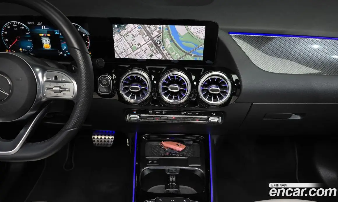 Mercedes-Benz GLA-Class 2020 2.0 автомат (гидро), фото 19