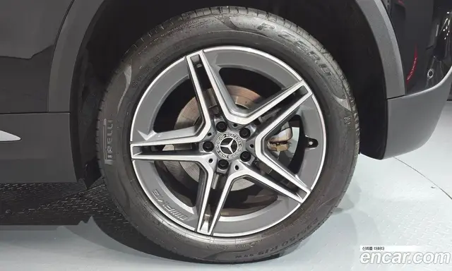 Mercedes-Benz GLA-Class 2020 2.0 автомат (гидро), миниатюра 6