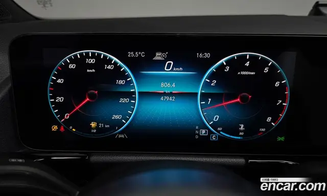 Mercedes-Benz GLA-Class 2020 2.0 автомат (гидро), миниатюра 10