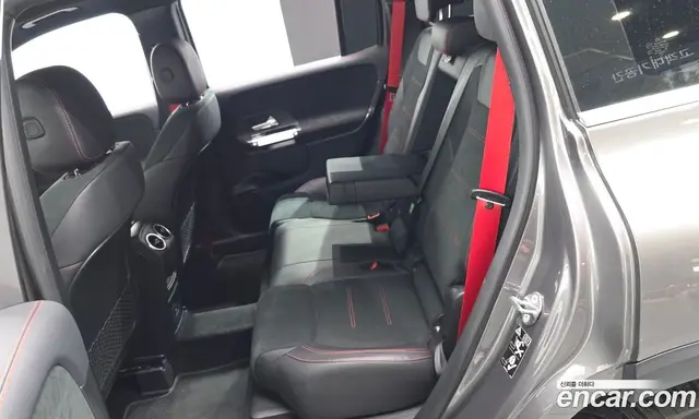 Mercedes-Benz GLB-Class 2021 2.0 автомат (гидро), миниатюра 12