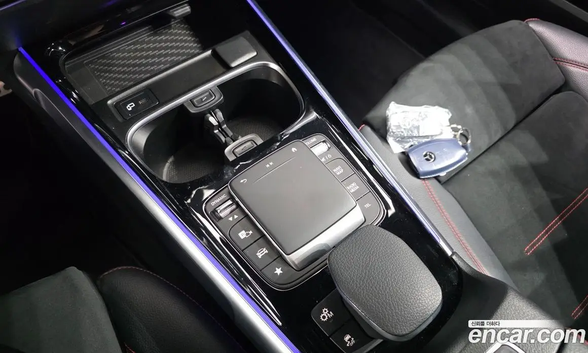 Mercedes-Benz GLB-Class 2021 2.0 автомат (гидро), фото 18