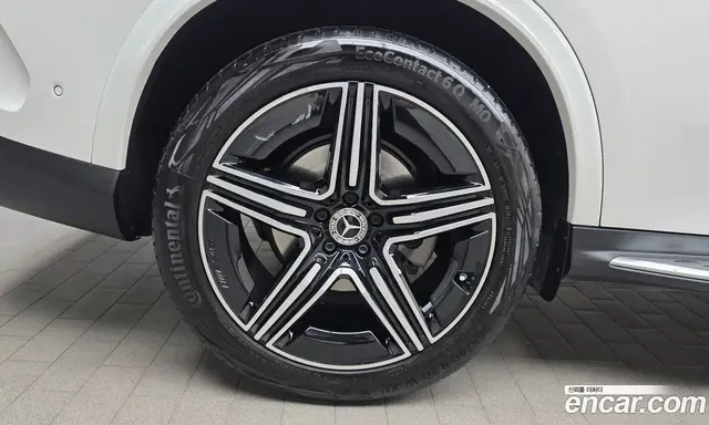 Mercedes-Benz GLC-Class 2024 2.0 автомат (гидро), миниатюра 4 Mercedes-Benz GLC-Class 2024 2.0 автомат (гидро), миниатюра 4