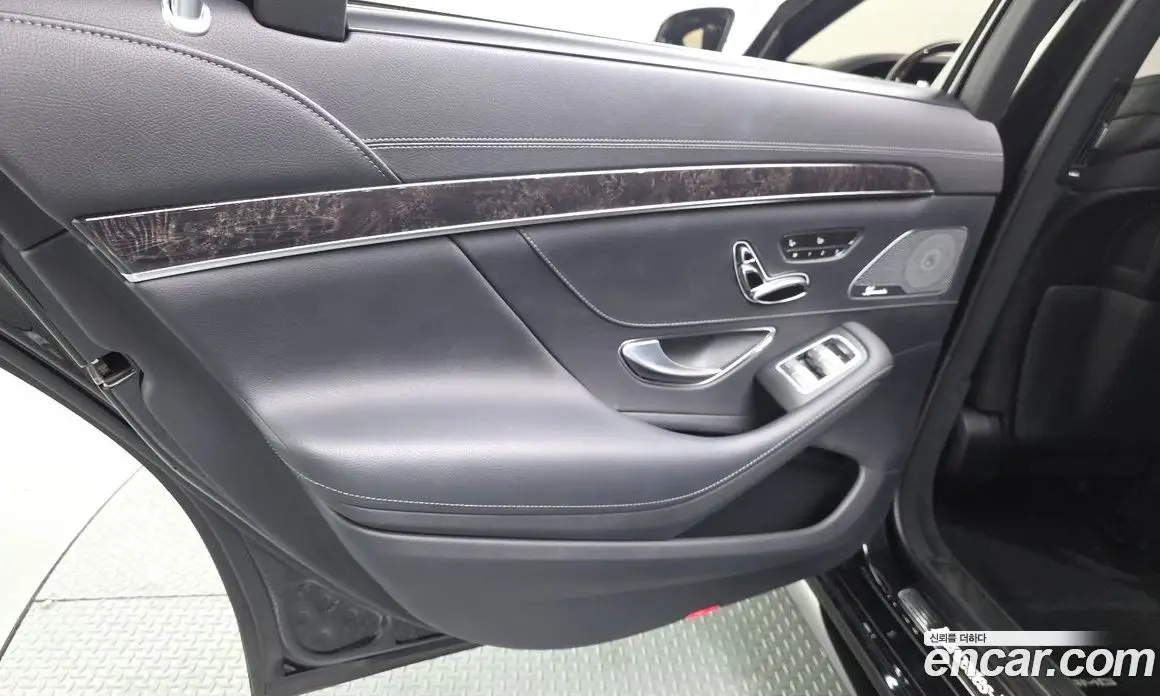 Mercedes-Benz S-Class 2017 3.0 автомат (гидро), фото 15 Mercedes-Benz S-Class 2017 3.0 автомат (гидро), фото 15
