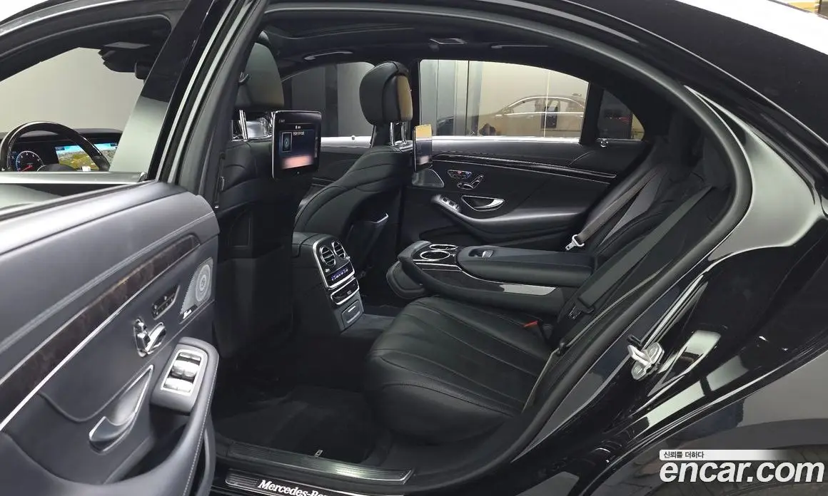 Mercedes-Benz S-Class 2017 3.0 автомат (гидро), фото 16 Mercedes-Benz S-Class 2017 3.0 автомат (гидро), фото 16