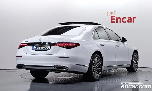 Mercedes-Benz S-Class 2025 3.0 автомат (гидро), миниатюра 2