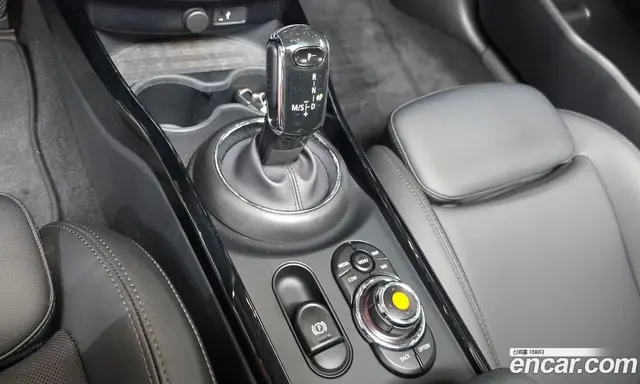 Mini Clubman 2020 2.0 автомат (гидро), миниатюра 12