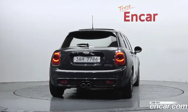 Mini Cooper 2017 2.0 автомат (гидро), миниатюра 4