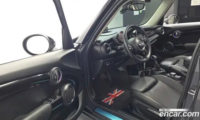 Mini Cooper 2017 2.0 автомат (гидро), миниатюра 10