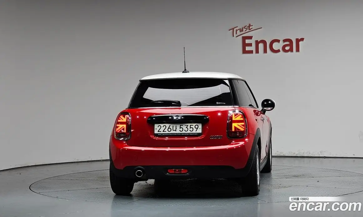 Mini Cooper 2020 1.5 автомат (гидро), фото 4