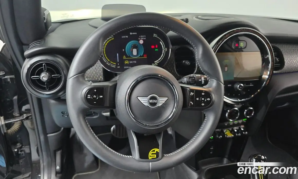 Mini Cooper 2023 автомат (гидро), фото 12 Mini Cooper 2023 автомат (гидро), фото 12