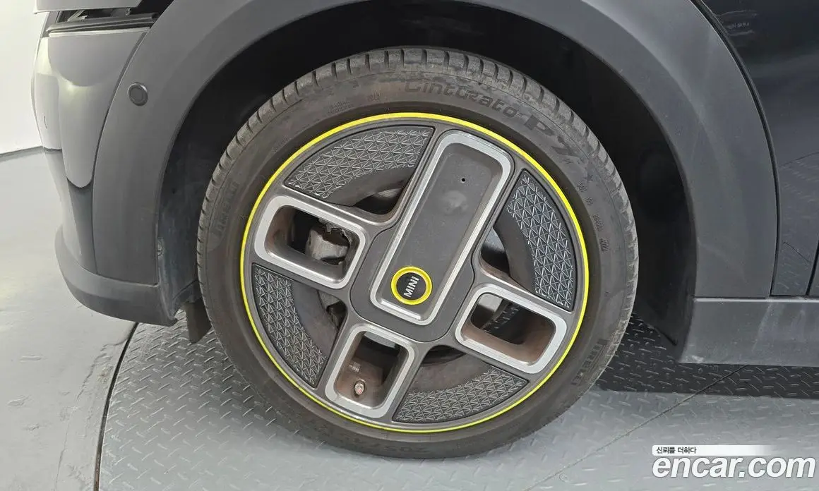 Mini Cooper 2023 автомат (гидро), фото 5 Mini Cooper 2023 автомат (гидро), фото 5