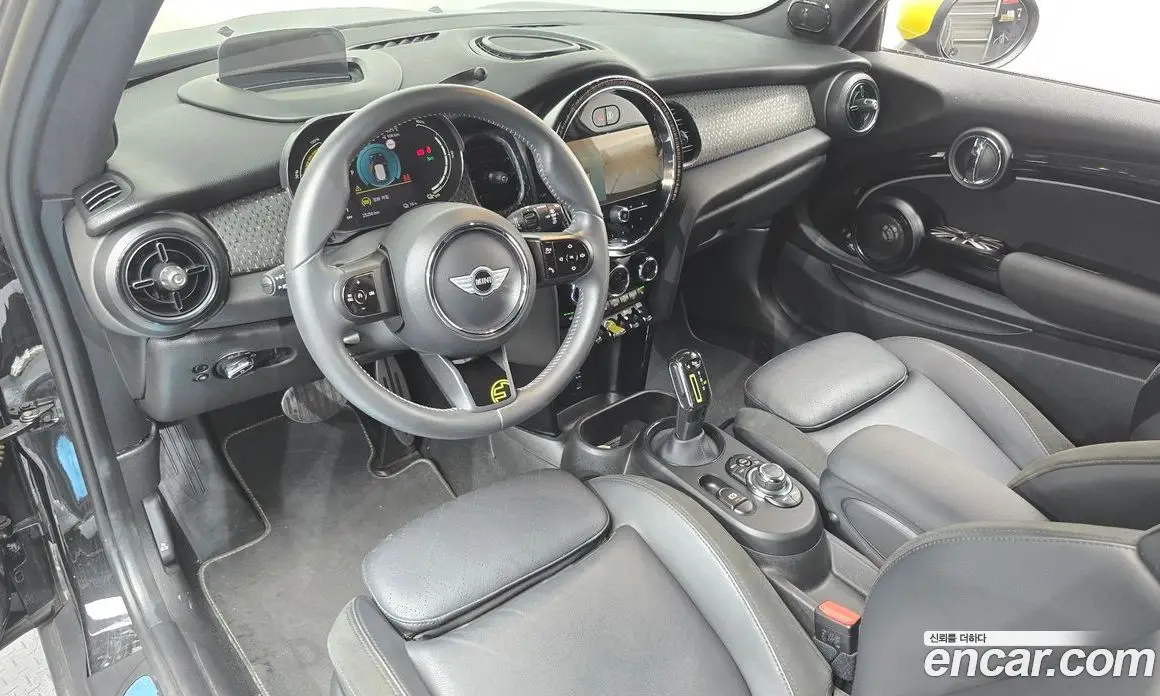 Mini Cooper 2023 автомат (гидро), фото 7 Mini Cooper 2023 автомат (гидро), фото 7