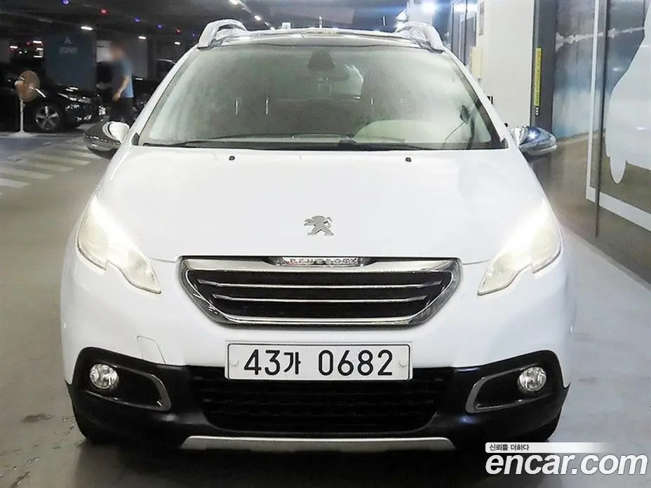 Peugeot 2008 2015 1.6 автомат (гидро), фото 2 Peugeot 2008 2015 1.6 автомат (гидро), фото 2
