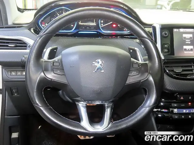 Peugeot 2008 2015 1.6 автомат (гидро), миниатюра 8 Peugeot 2008 2015 1.6 автомат (гидро), миниатюра 8