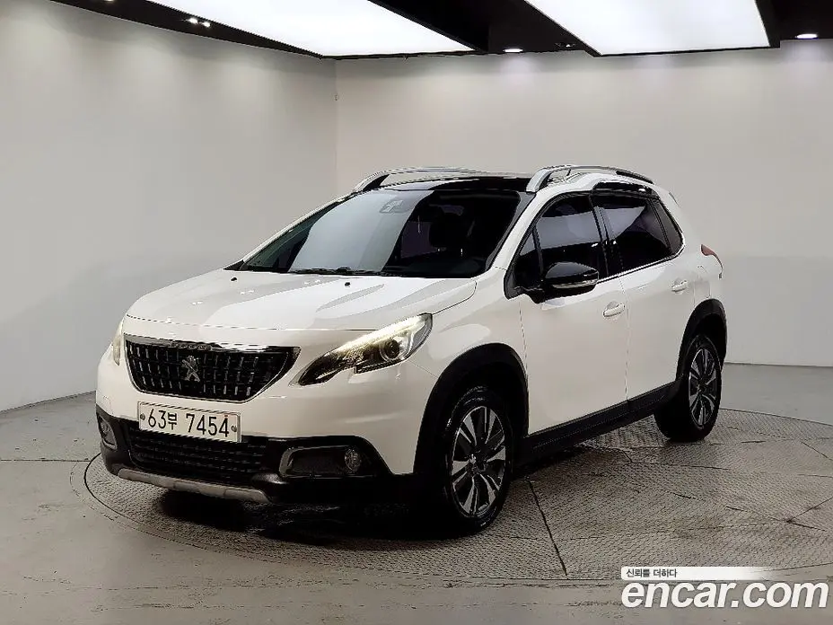 Peugeot 2008 2017 1.6 автомат (гидро), фото 1 Peugeot 2008 2017 1.6 автомат (гидро), фото 1