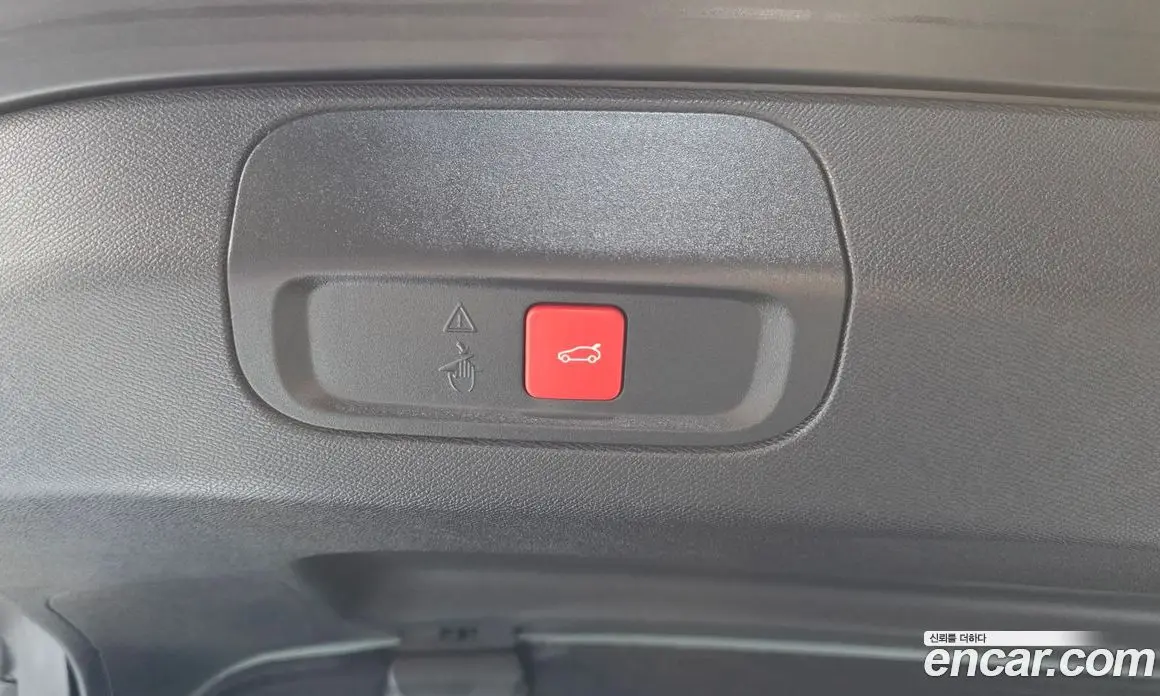 Peugeot 408 2025 1.2 автомат (гидро), фото 23 Peugeot 408 2025 1.2 автомат (гидро), фото 23