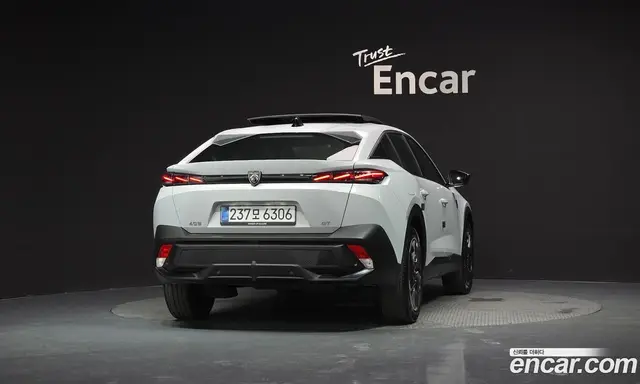 Peugeot 408 2025 1.2 автомат (гидро), миниатюра 4 Peugeot 408 2025 1.2 автомат (гидро), миниатюра 4