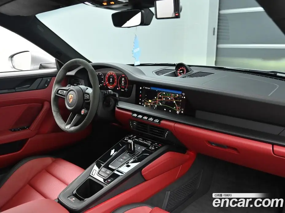 Porsche 911 2025 3.6 автомат (гидро), фото 7 Porsche 911 2025 3.6 автомат (гидро), фото 7