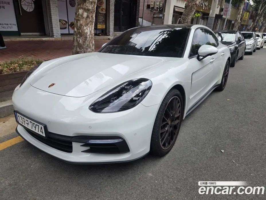 Porsche Panamera 2018 3.0 автомат (гидро), фото 1 Porsche Panamera 2018 3.0 автомат (гидро), фото 1