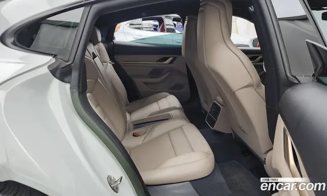 Porsche Taycan 2023 0.1 автомат (гидро), миниатюра 12