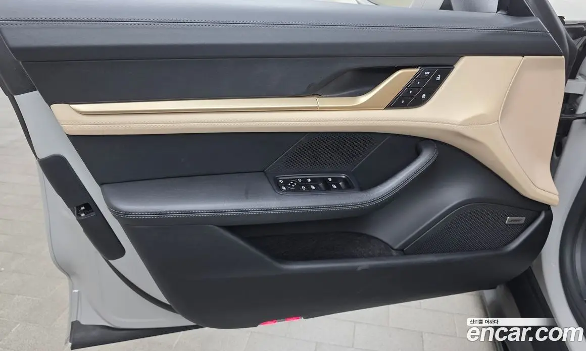 Porsche Taycan 2024 0.1 автомат (гидро), фото 13 Porsche Taycan 2024 0.1 автомат (гидро), фото 13
