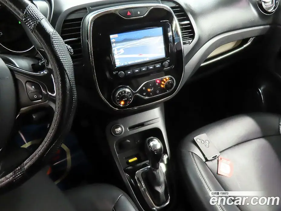 Renault (Samsung) QM3 2015 1.5 автомат (гидро), фото 11 Renault (Samsung) QM3 2015 1.5 автомат (гидро), фото 11